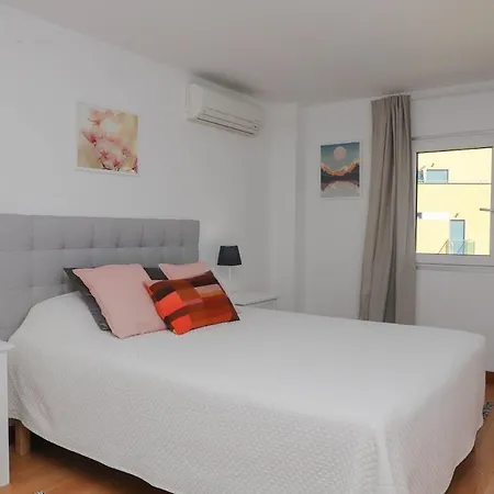 2 Bedroom With Terrace And View Over Tejo River